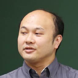 時田 剛